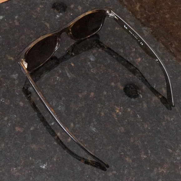 Ray Bans - Picture 4 of 5
